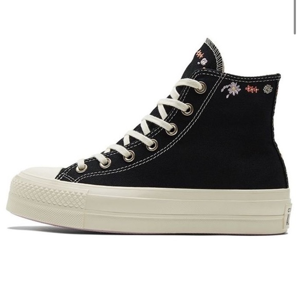 Converse Chuck Taylor All Star Lift Platform High 'Embroidered Floral - women’s - Picture 3 of 15